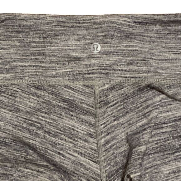 Womens Lululemon Marled Gray Navy Leggings size 6 - Picture 4 of 8